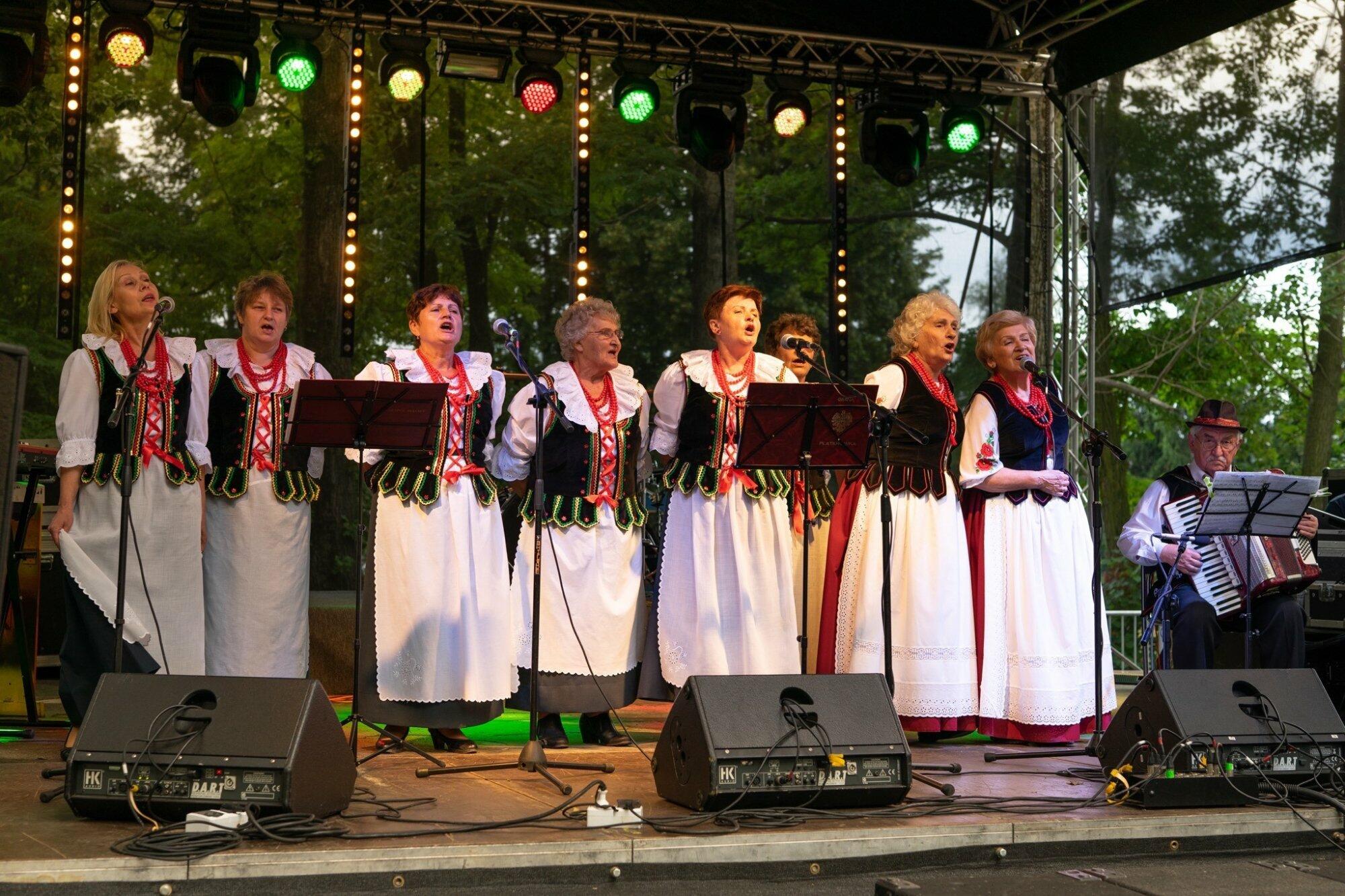 Występ zespołu Jarzębina