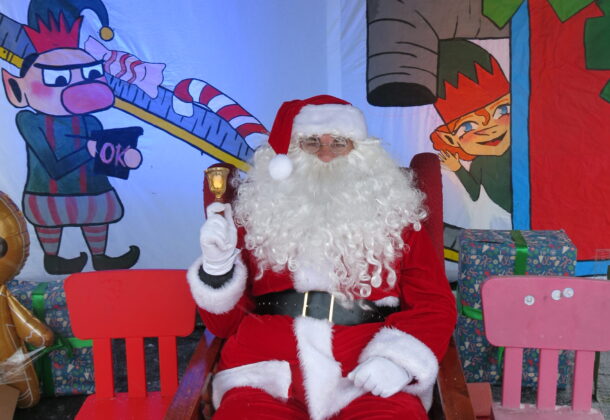 Spotkanie z Mikołajem w rynku