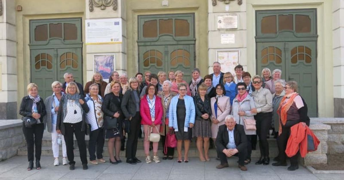 Wyjazd seniorów do Teatru
