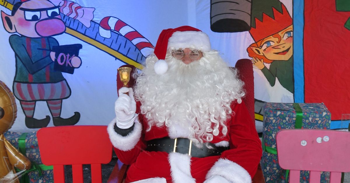 Spotkanie z Mikołajem w rynku